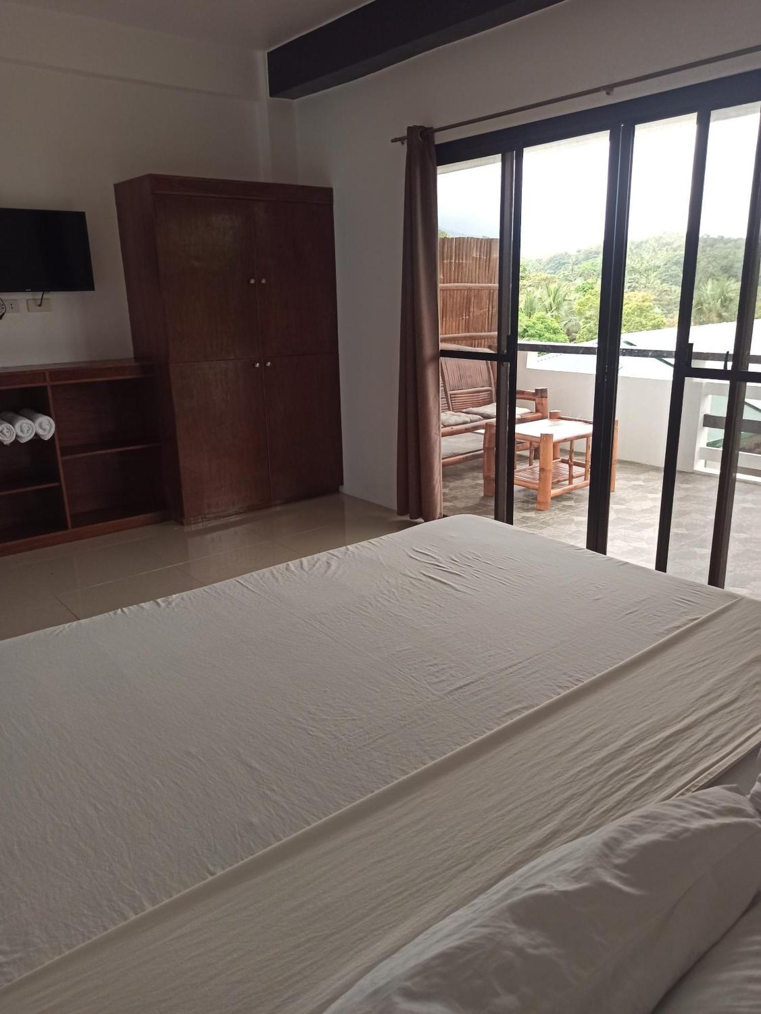 Jalyn'S Resort Sabang Puerto Galera Pokoj fotografie