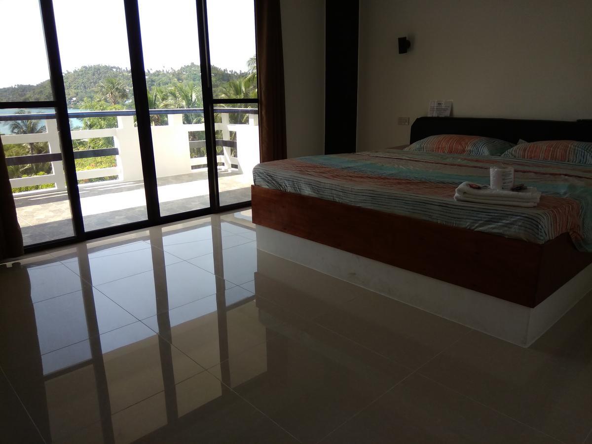 Jalyn'S Resort Sabang Puerto Galera Exteriér fotografie